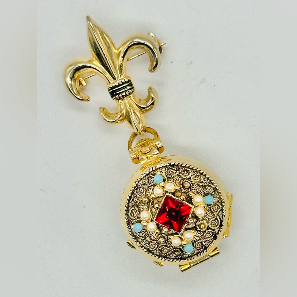 Vintage Coro Pegasus Locket Brooch Pin 4 Way Gold Tone Pin Ruby Turquoise